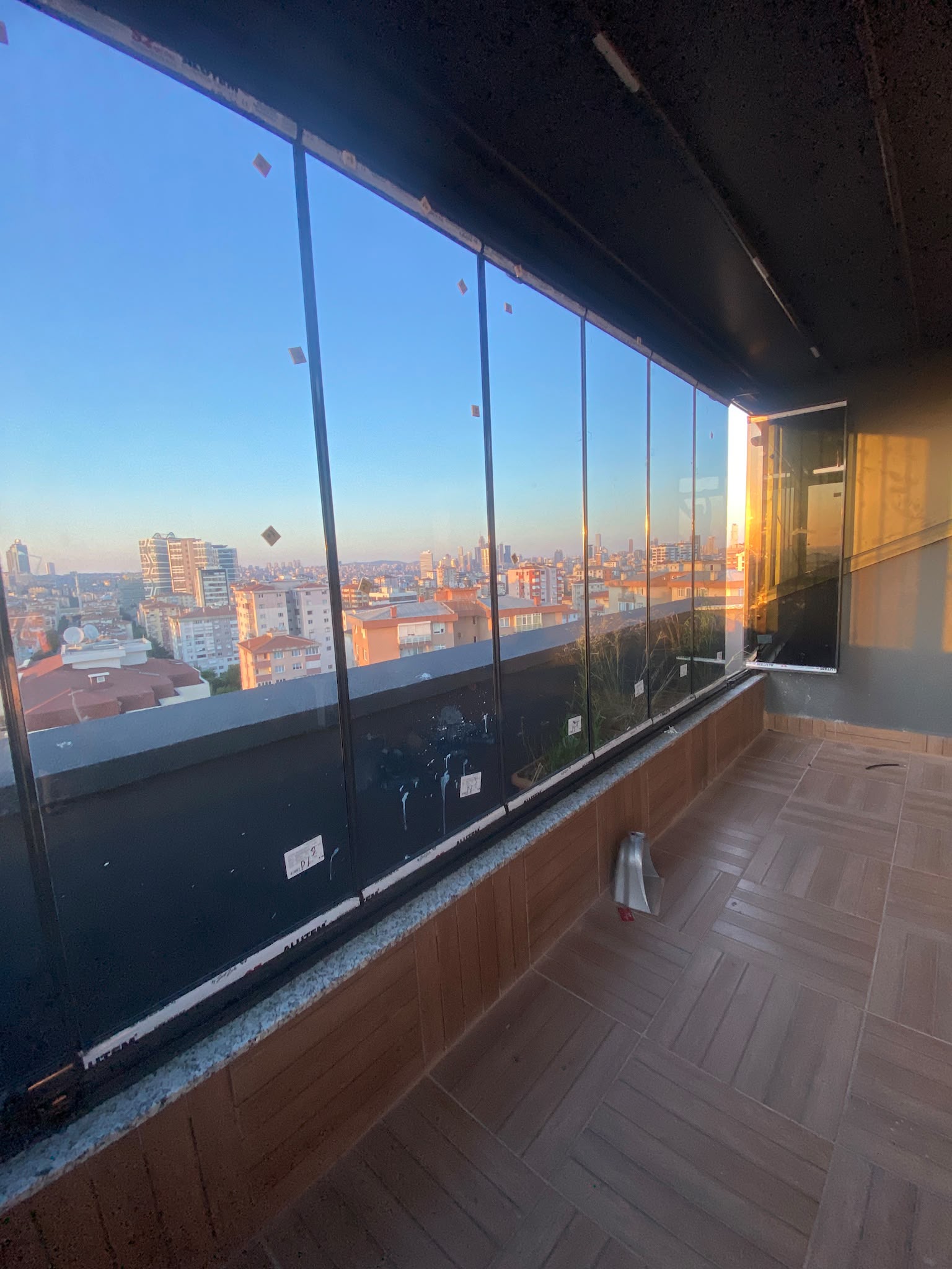 Kartal Cam Balkon uygulama fotoğrafı 5