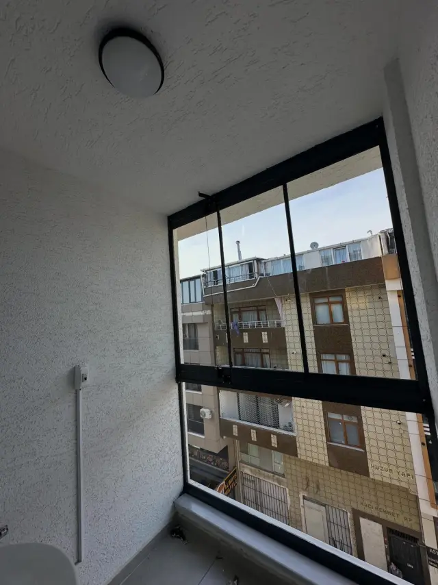 Katlanır Cam Balkon