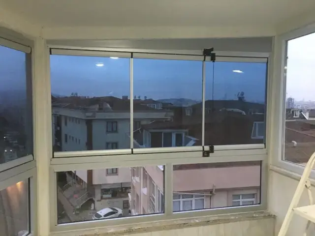 Sürgülü Cam Balkon — Ümraniye