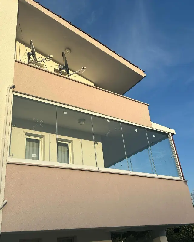 Ümraniye cam balkon uygulaması